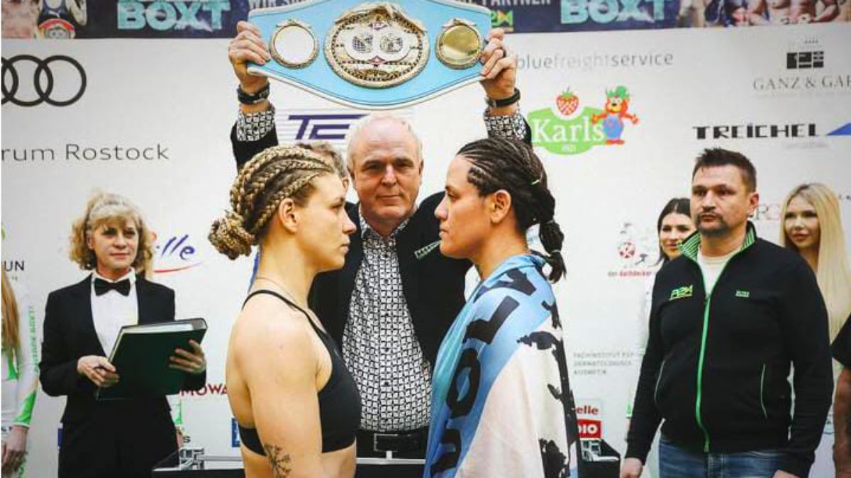 Cara a cara. Nina Meinke (izq.) y Daniela Berm&uacute;dez superaron el pesaje y este s&aacute;bado habr&aacute; batalla por el T&iacute;tulo Mundial pluma de la FIB.