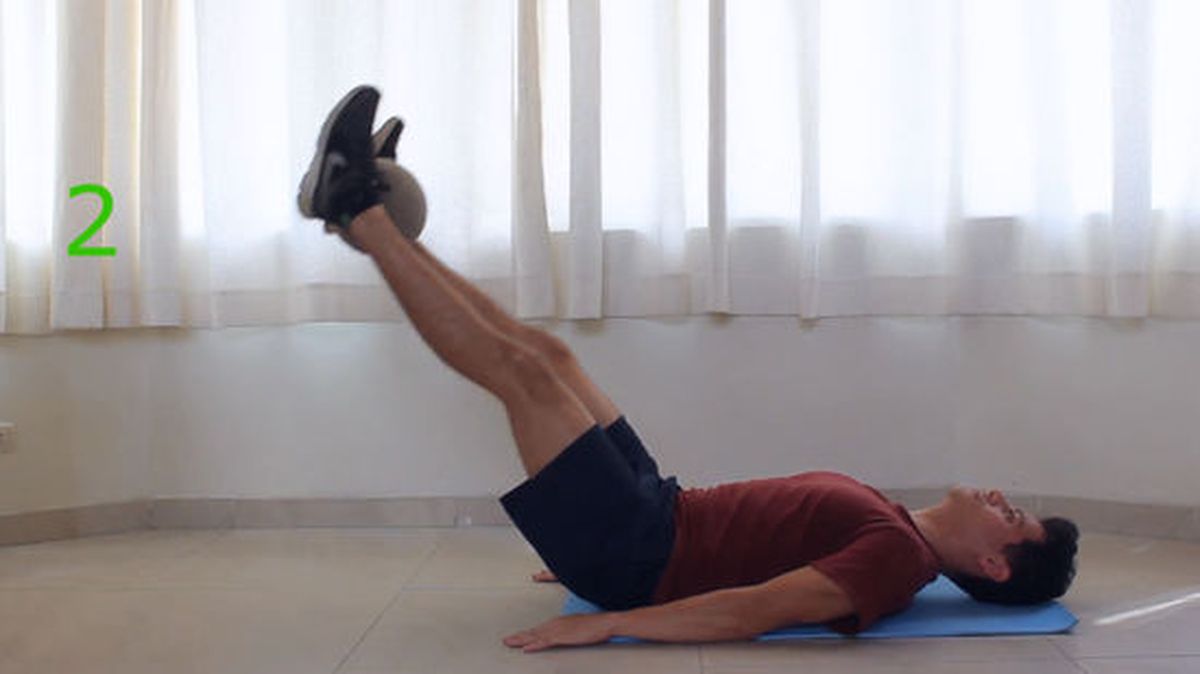 Los 3 ejercicios que hace Jennifer López para un abdomen alucinante. Los 3 ejercicios que hace Jennifer López para un abdomen alucinante.