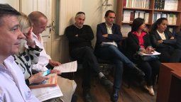 El Gobierno formalizó un aumento del 19% para los docentes