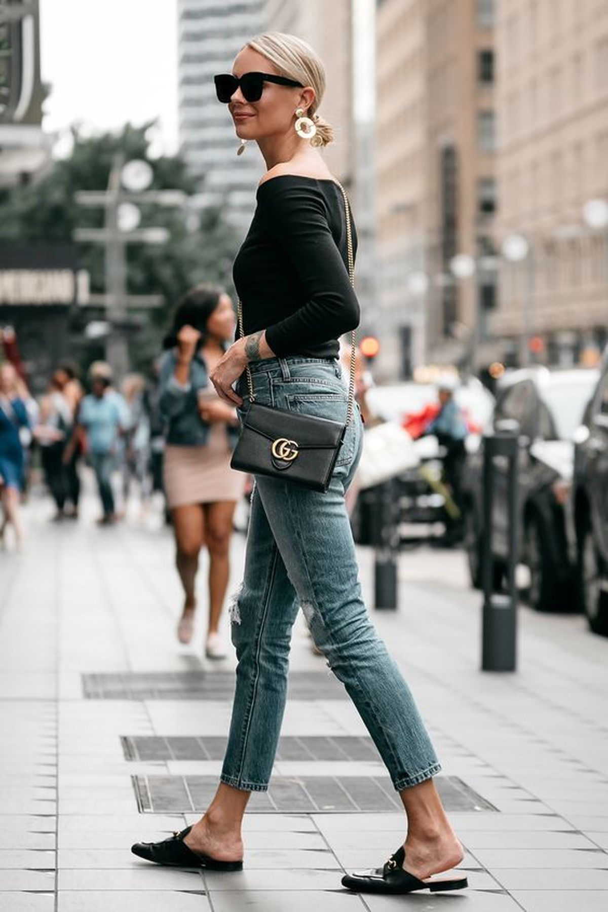 Outfit de jean clásico. Foto: Pinterest. Outfit de jean clásico. Foto: Pinterest.