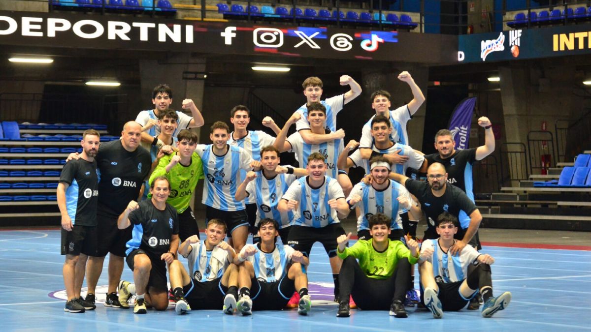 La Selección argentina de handball juvenil tuvo presencia mendocina en NIcaragua y viajarán al Mundial de Egipto.