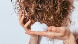 ¿Cómo y cuándo usar correctamente el mousse capilar?