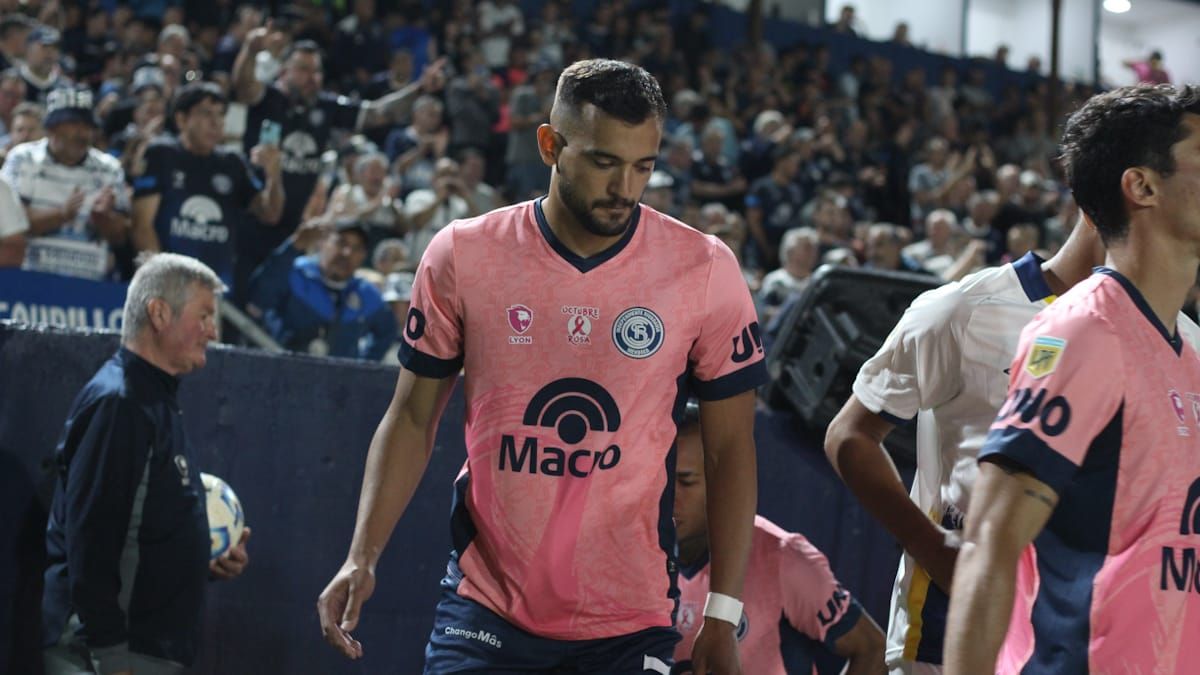 Victorio Ramis marcó un lindo gol de cabeza ante Central. Victorio Ramis marcó un lindo gol de cabeza ante Central.