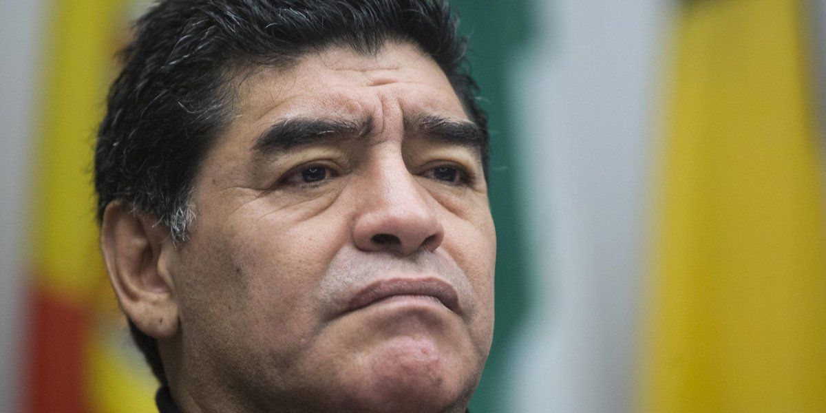Diego Maradona cumple sus primeras 6 décadas de vida.