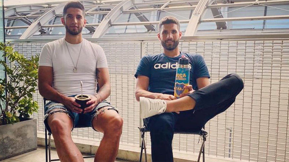 Lucas López posaba con su hermano Lisandro, el defensor de Boca.