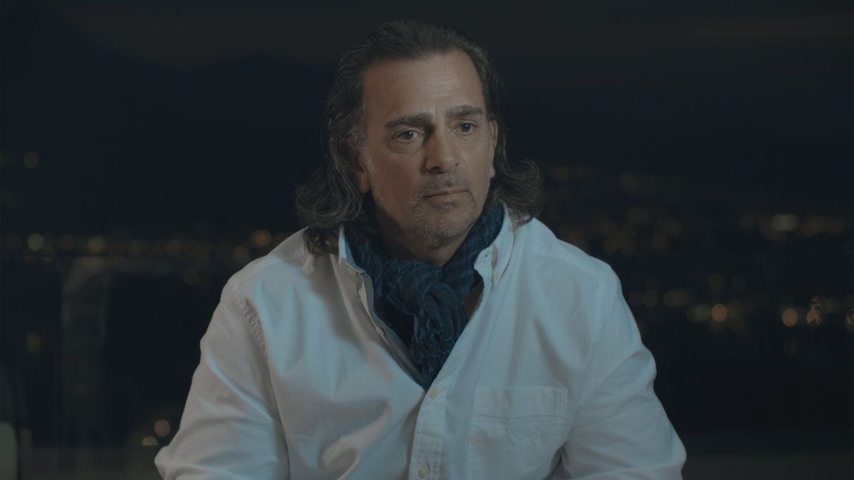 Guillermo Pérez Roldán está radicado en Chile