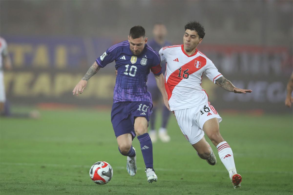 La Selección Argentina Brilló Ante Perú Con Un Doblete De Lionel Messi