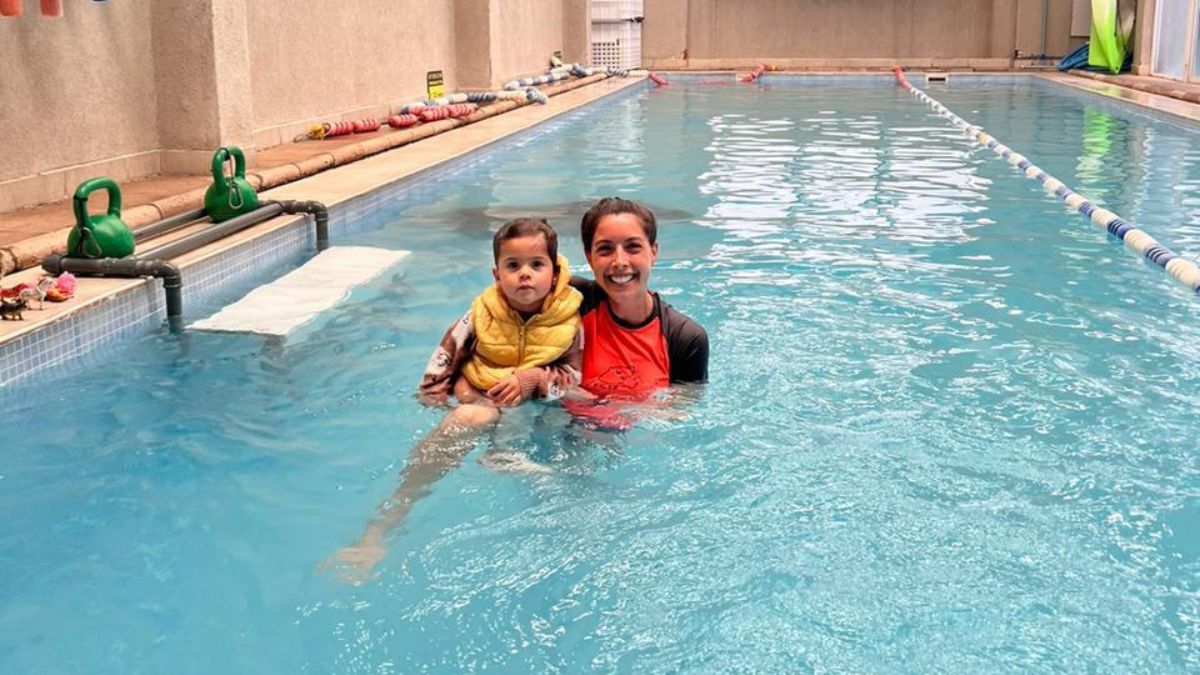 La instructora Natalia Valdeolmillos es la única certificada en Mendoza para enseñar la técnica que evita que los bebés y niños se ahoguen en el agua. La instructora Natalia Valdeolmillos es la única certificada en Mendoza para enseñar la técnica que evita que los bebés y niños se ahoguen en el agua.