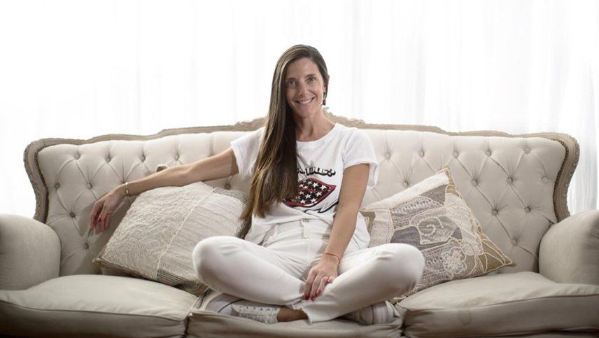 Laura Carubín, con la mente en su nuevo disco, continúa presentando singles