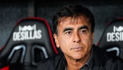 El entrenador de Independiente de Avellaneda se mostró solidario con los periodistas partidarios.
