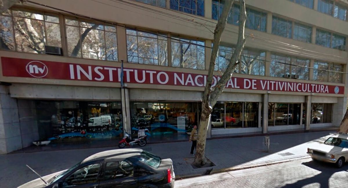 Destacaron la importancia del INV a nivel internacional y sostuvo que es necesario que continúe operando. Destacaron la importancia del INV a nivel internacional y sostuvo que es necesario que continúe operando.