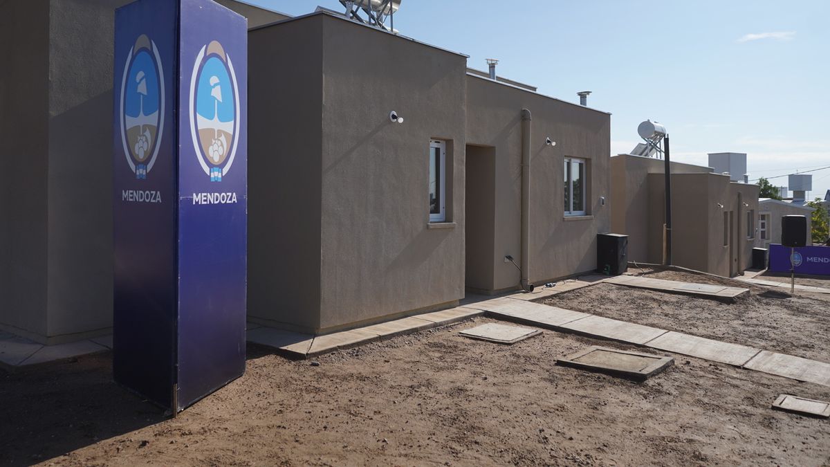 Habrá licitaciones de casas del IPV cada domingo. Habrá licitaciones de casas del IPV cada domingo.