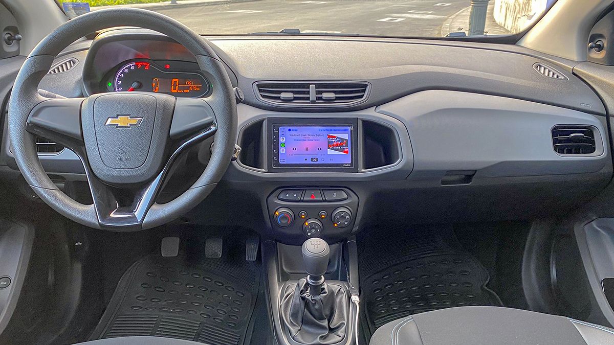 Interior del Cehvrolet Joy, el auto 0km más barato de Argentina a febrero 2024.&nbsp;