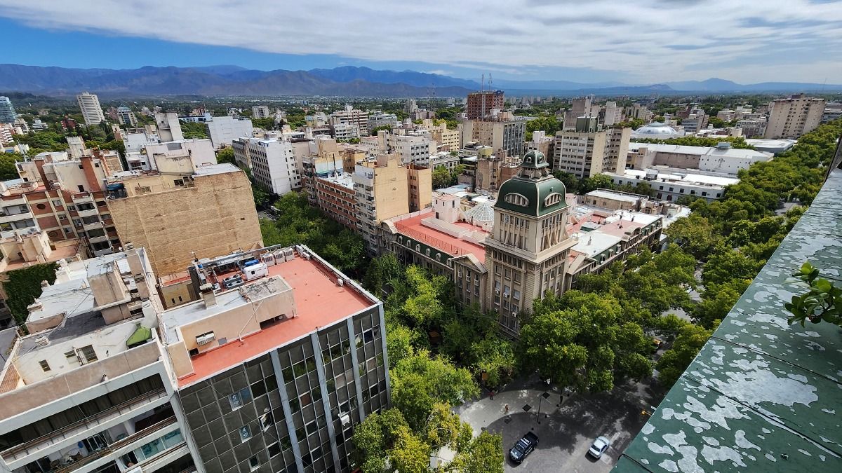 Vista de la Ciudad desde Gómez Rooftop.
