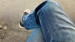 Cruzarse de piernas en una conversación: qué quiere decir según la psicología del comportamiento Cruzarse de piernas en una conversación: qué quiere decir según la psicología del comportamiento