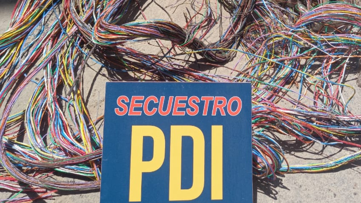 Parte de los elementos rescatados por la Policía. Parte de los elementos rescatados por la Policía.