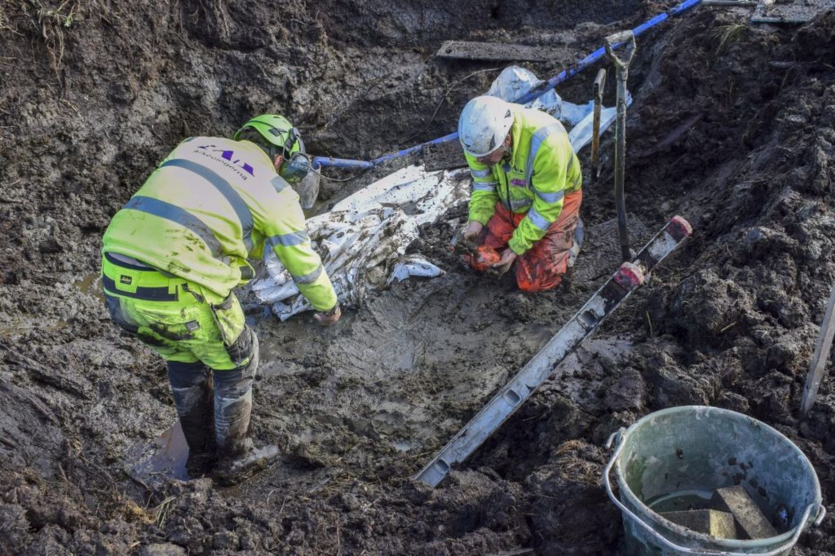 La tumba llevó a un descubrimiento inesperado. La tumba llevó a un descubrimiento inesperado.