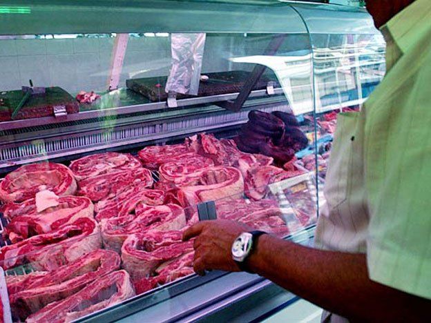 En los súper, la carne cuesta hasta 70% más que en las carnicerías