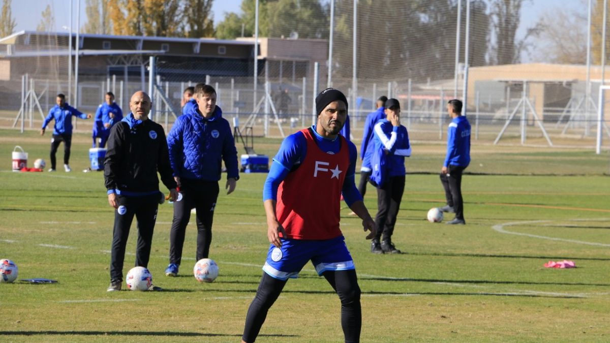 Pier Barrios viene aportar su experiencia a Godoy Cruz, tiene 31 años y muchos partidos encima.