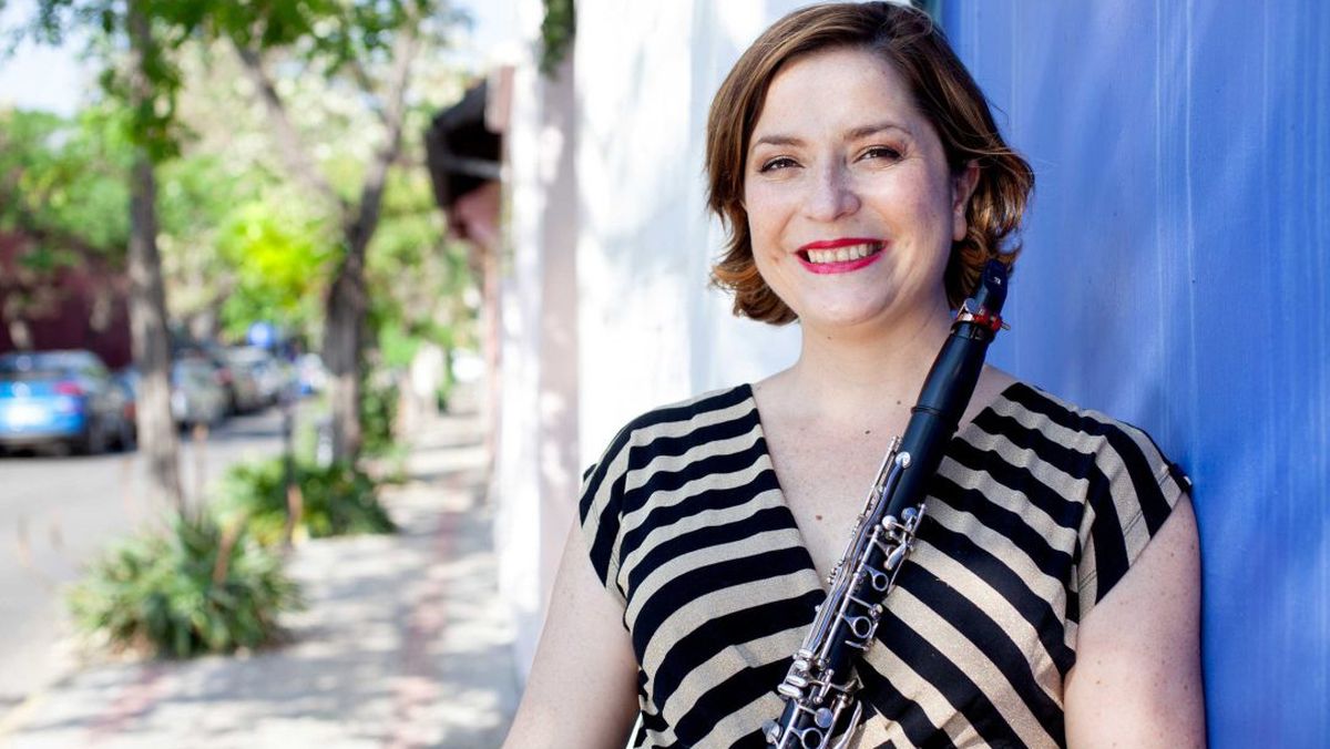 Solista invitada en clarinete, la chilena Kathya Galleguillos. Solista invitada en clarinete, la chilena Kathya Galleguillos.