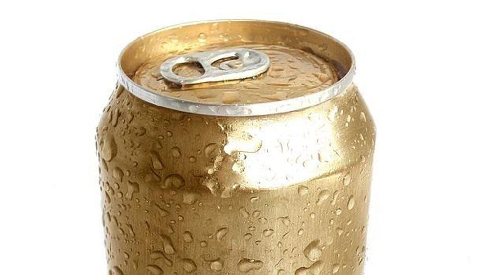 El truco para aumentar la señal del WiFi con dos latas de gaseosa