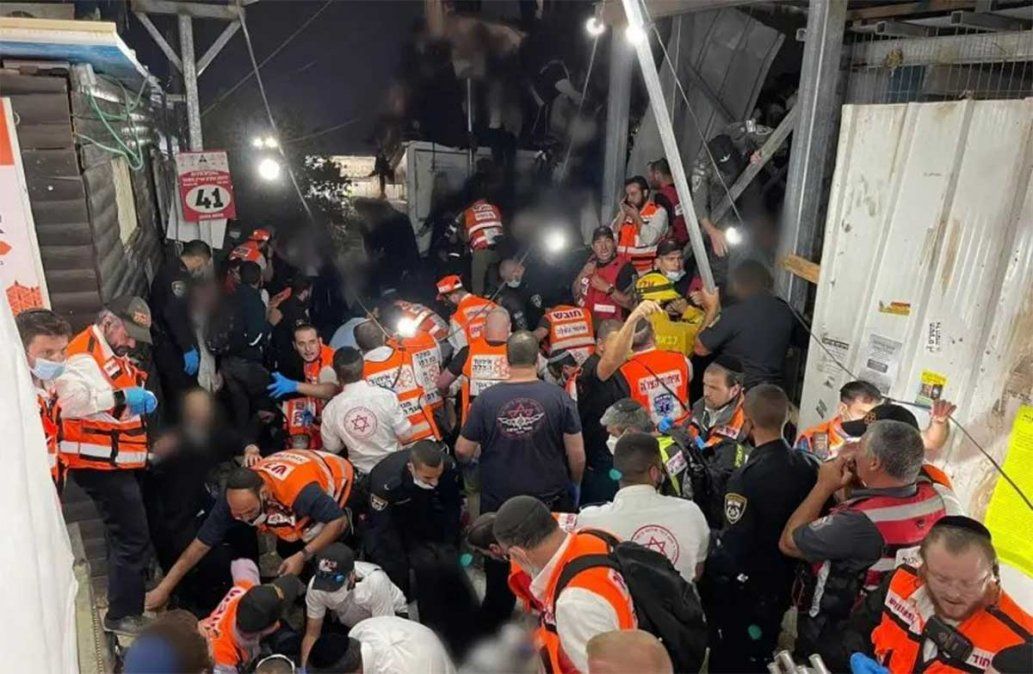 Una peregrinación judía ortodoxa al norte de Israel se convirtió en una pesadilla por una gigantesca estampida que dejó al menos 44 personas muertas.&nbsp;
