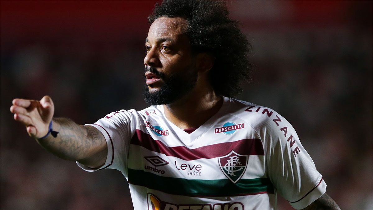 Marcelo, del Fluminense, fue expulsado ante Argentinos Juniors.