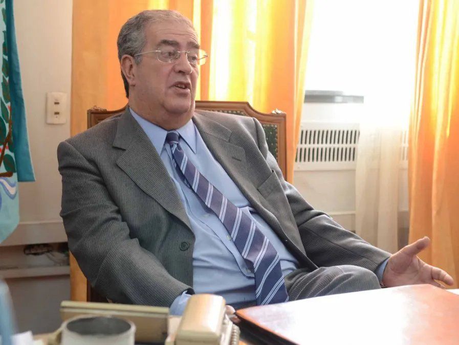 De Rosas fue Fiscal de Estado de Mendoza hasta 2014.