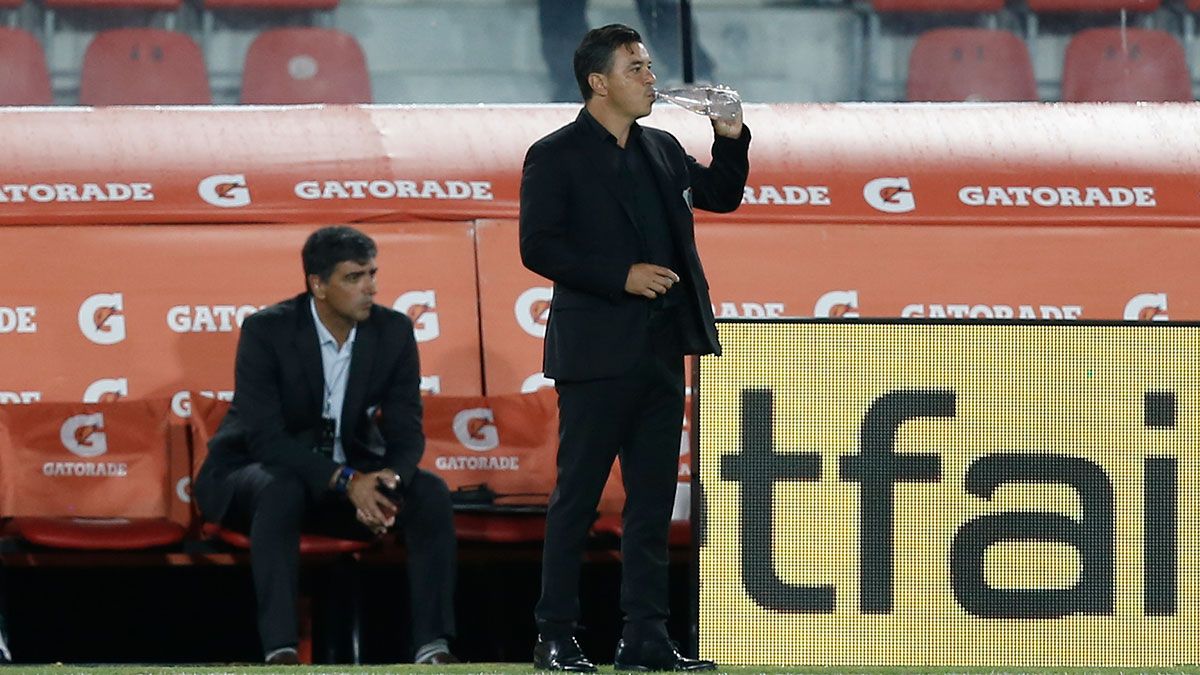 Marcelo Gallardo aseguró que lo primero que tienen que hacer es digerir la derrota. (AGRA).