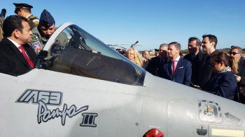 Revuelo en Guatemala por la compra de dos aviones Pampa argentinos