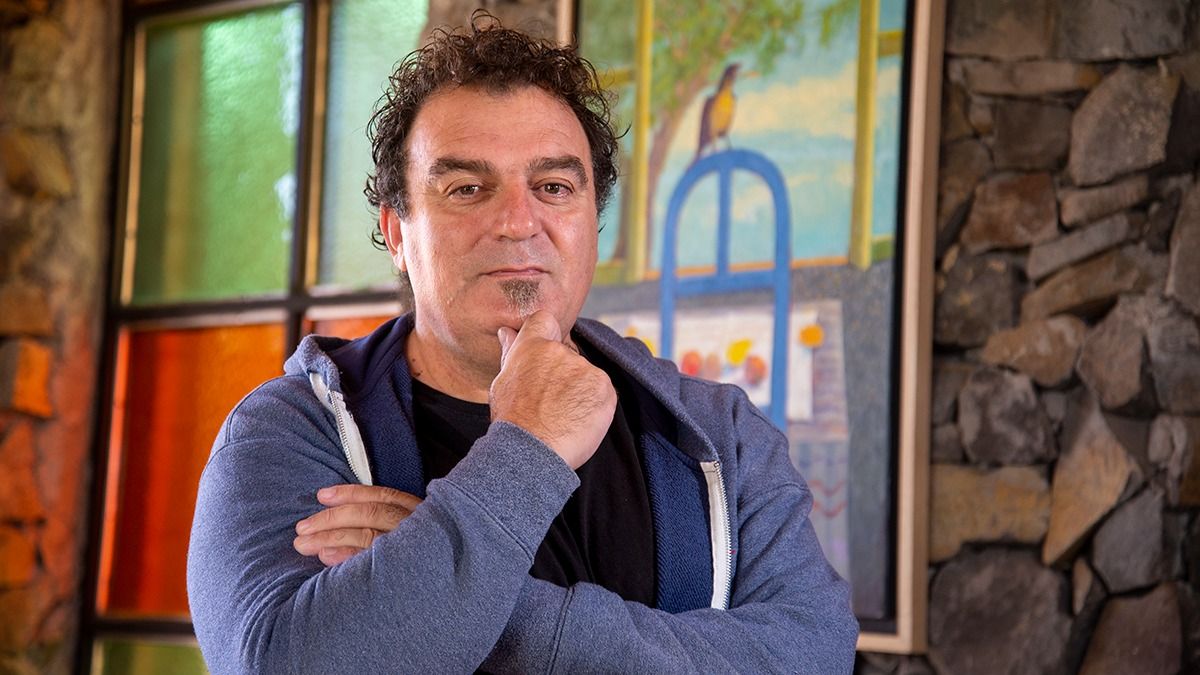 Alejandro Vigil le abrió las puertas de su casa al gran artista local