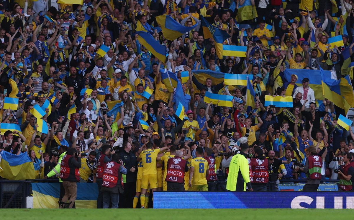 Ucrania ganó en Glasgow y está a un paso del Mundial de Qatar