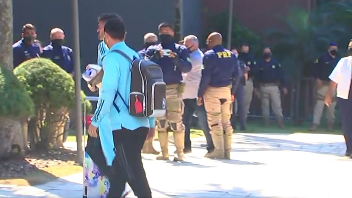 Argentina llegó a San Pablo y espera por Brasil