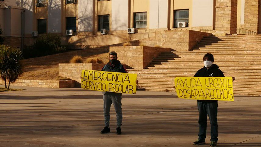 Reclaman que se declare la emergencia económica para los transportes escolares