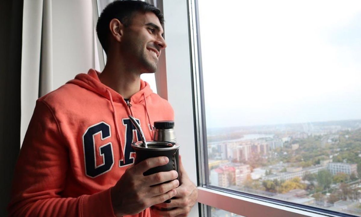 Francisco Di Franco se encuentra en un hotel para refugiados.