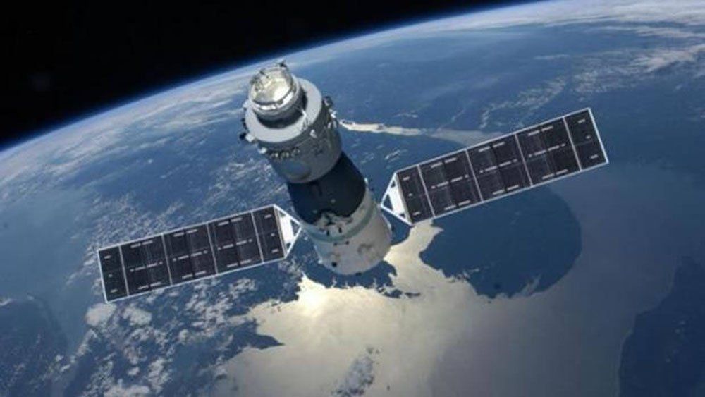 Rastrean la estación espacial china mientras cae a la Tierra