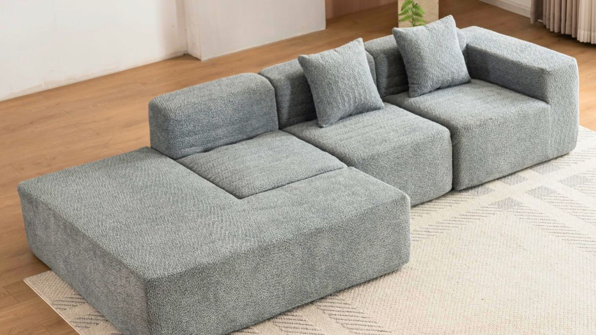 El sillón que se arma sólo en 24 horas. El sillón que se arma sólo en 24 horas.