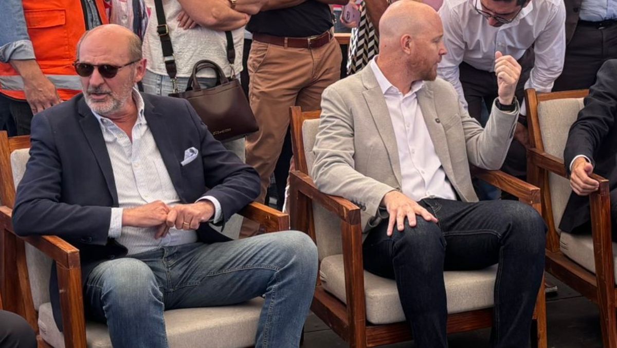 El ministro de Producción de Mendoza, Rodolfo Vargas Arizu, y el intendente de Luján de Cuyo, Esteban Allasino. El ministro de Producción de Mendoza, Rodolfo Vargas Arizu, y el intendente de Luján de Cuyo, Esteban Allasino.