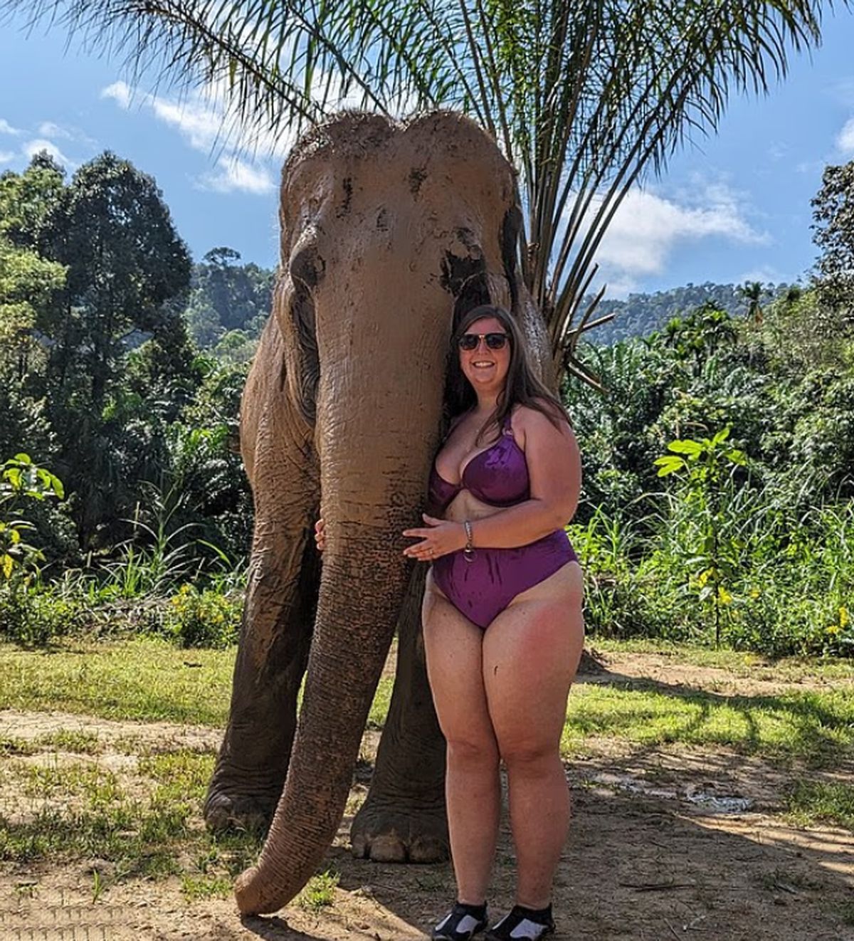 La foto que le hizo clic en la cabeza a la mujer británica que adelgazó 51 kilos. La foto que le hizo clic en la cabeza a la mujer británica que adelgazó 51 kilos. 
