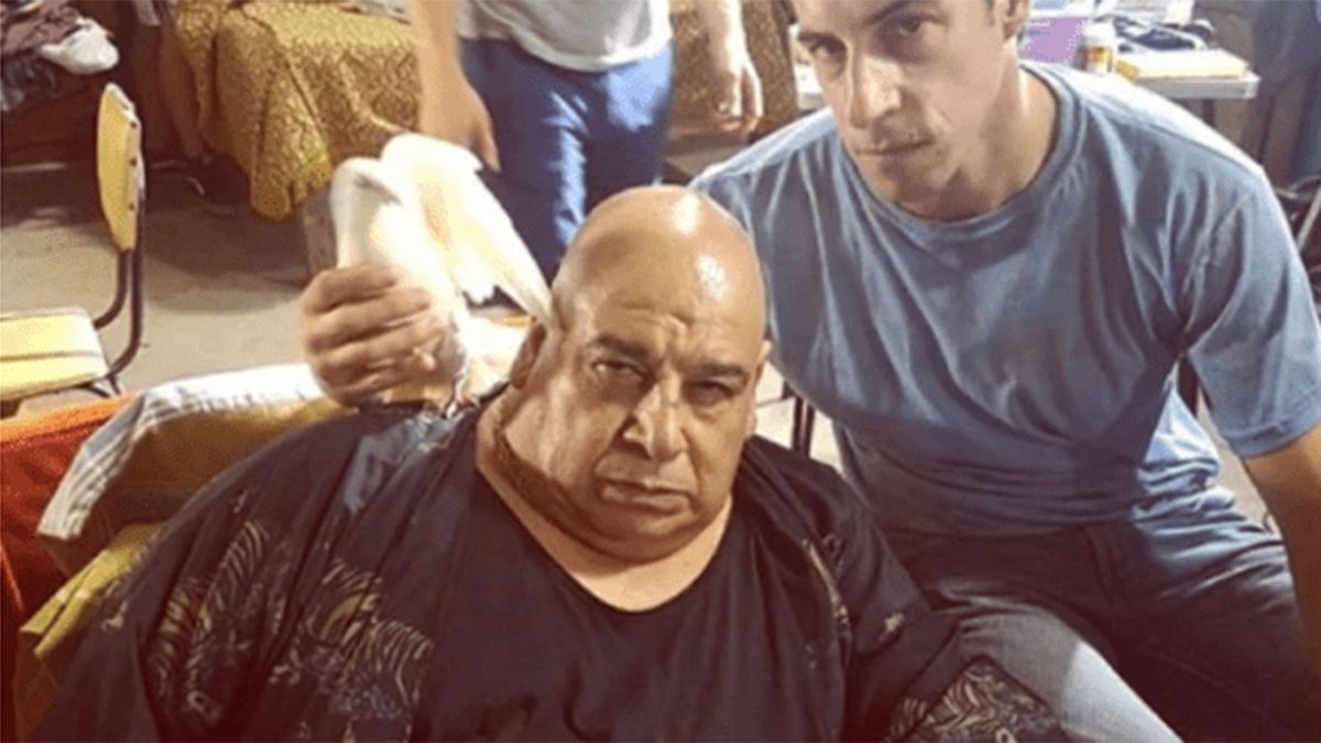 Un día como hoy nacía en 1955 el actor Roly Serrano, famoso por su papel en la serie argentina El Marginal.