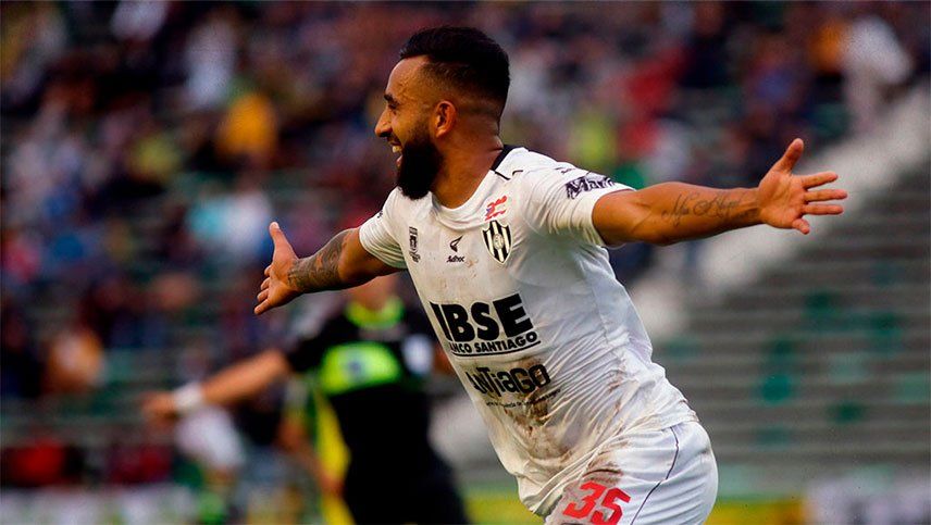 Un delantero récord del fútbol argentino jugará en San Lorenzo