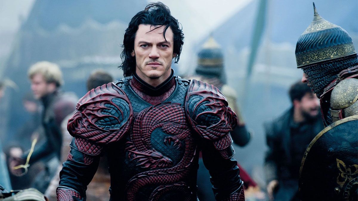 El actor Luke Evans interpreta a Vlad Tepes/Drácula en la película de Netflix.