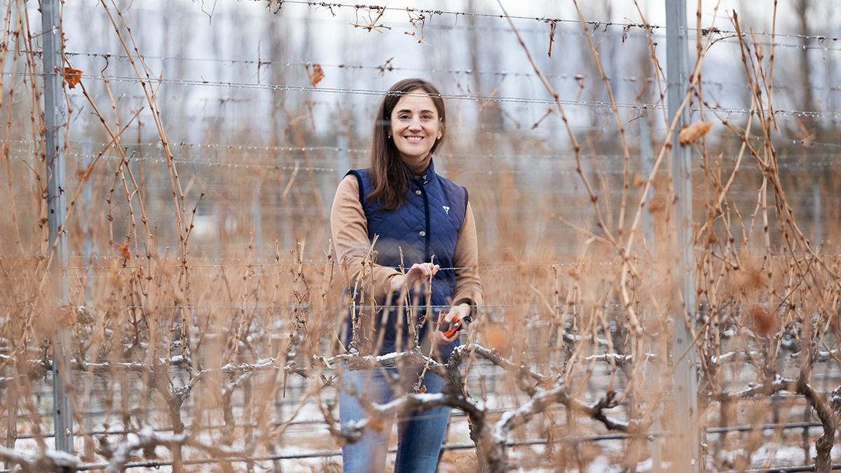 Una ingeniera agrónoma mendocina fue distinguida por Tim Atkin como viticultora del año.