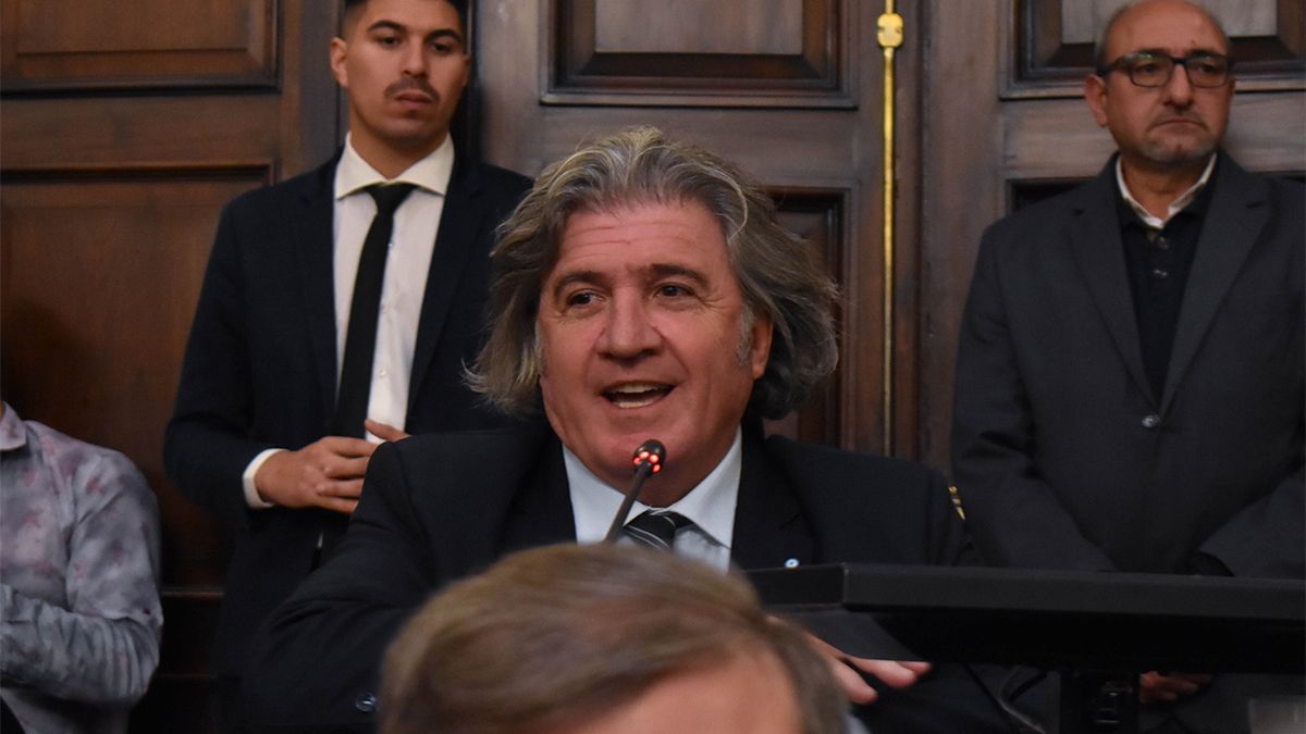 El diputado provincial José Luis Ramón, presentó una denuncia ante la Justicia Federal. El diputado provincial José Luis Ramón, presentó una denuncia ante la Justicia Federal.