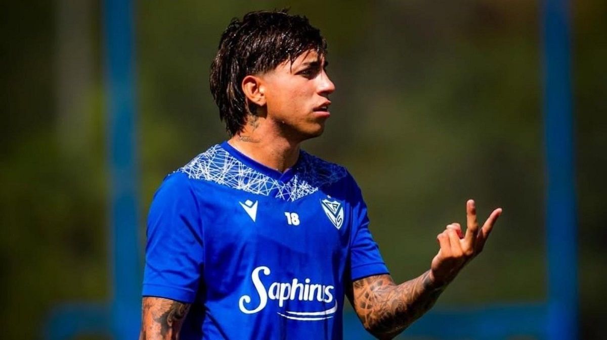 Maher Carrizo deja V&eacute;lez para jugar en el Ajax de Pa&iacute;ses Bajos.