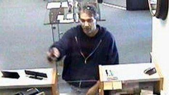 Se puso limón en la cara pensando que se hacía invisible, robó un banco y fue atrapado