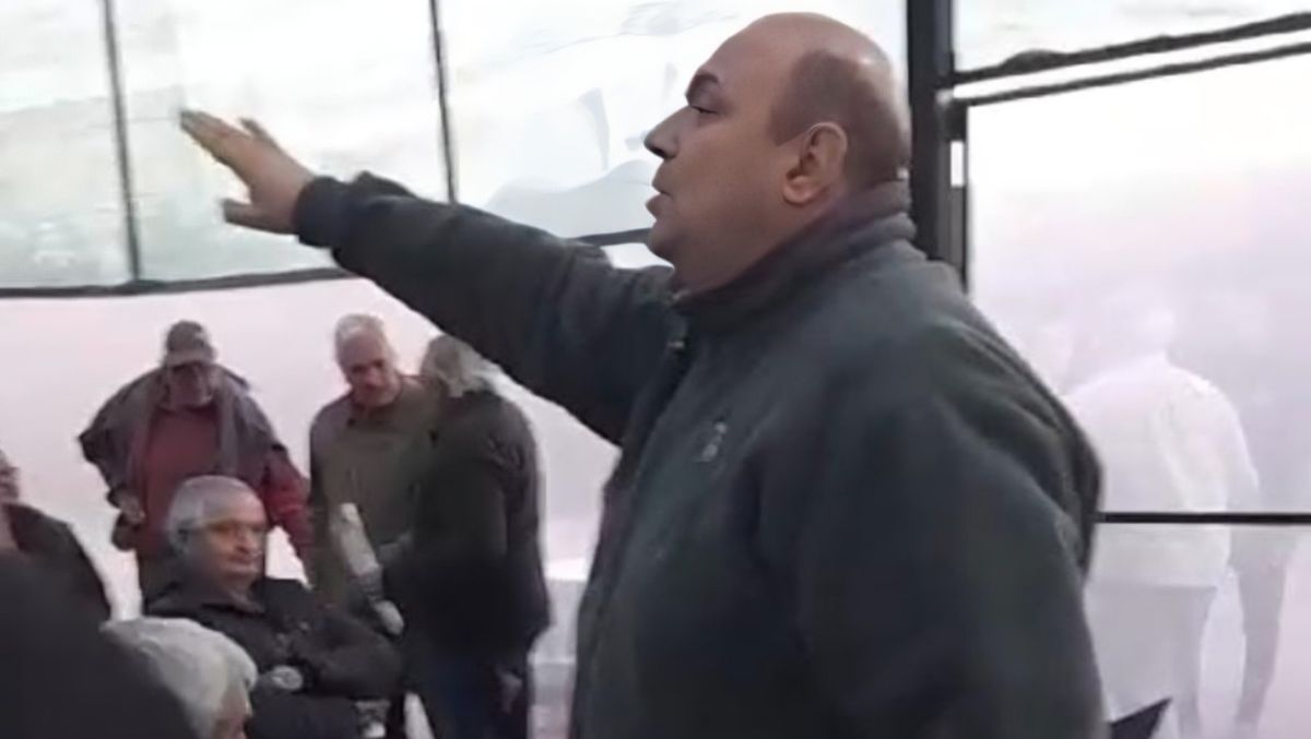 El inspector de cauce Alejandro Currenti. El inspector de cauce Alejandro Currenti.