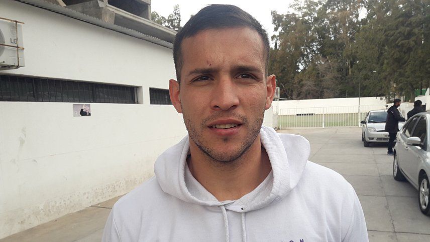 A Ema García lo llamaron de Huracán Las Heras