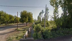 La mujer fue encontrada muerta en el Canal Pavón, ubicado en la calle Velez Sársfield de San Rafael.