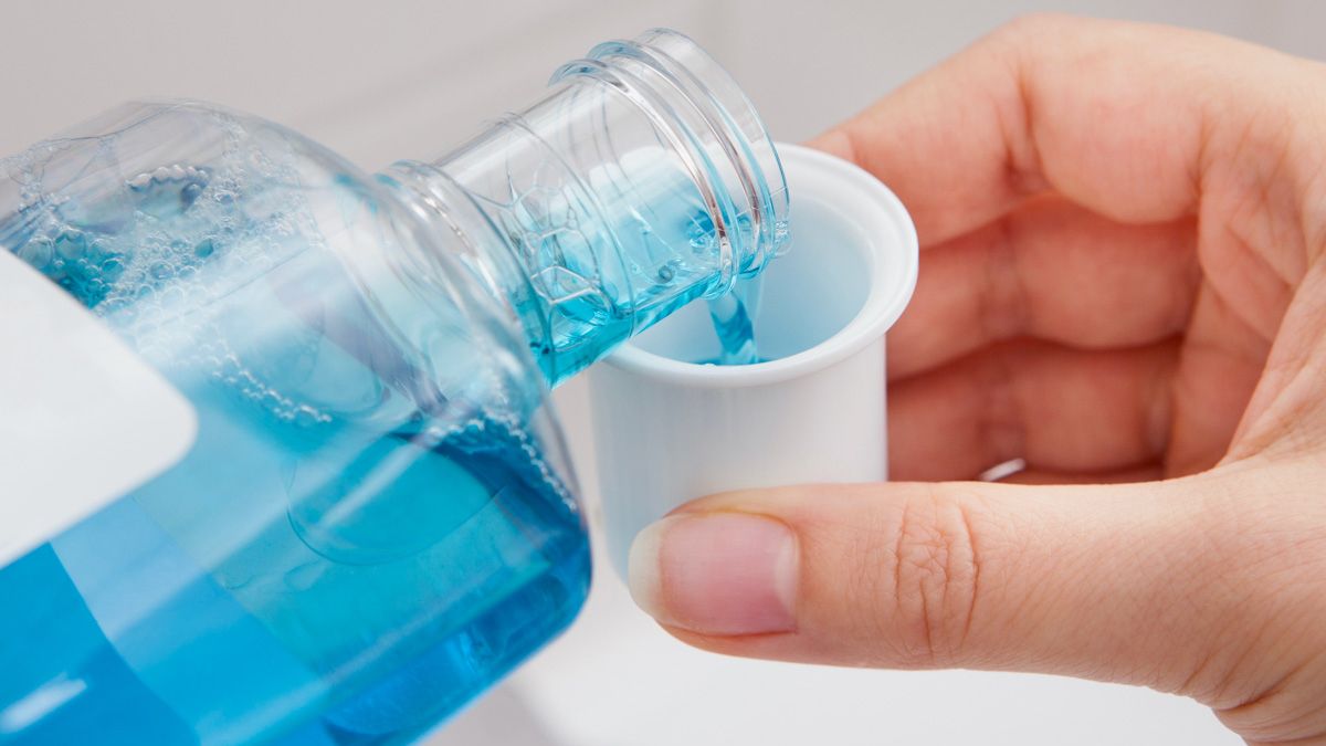 El enjuague bucal puede ser utilizado en lugar del detergente en tu lavarropas. El enjuague bucal puede ser utilizado en lugar del detergente en tu lavarropas. 